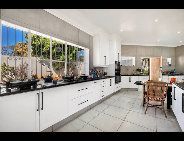 4 BEDROOM HOUSE FOR SALE IN INANDA
